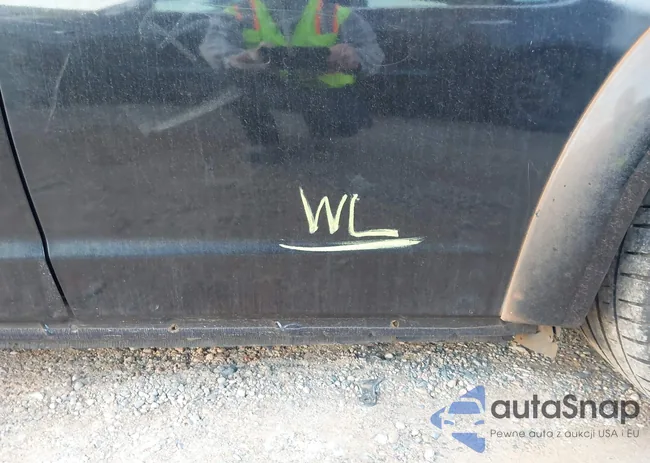 2C3CDXGJ0LH244180: 43920080