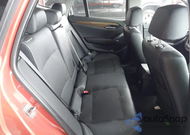 WBAVL1C50DVR88204: 43920089