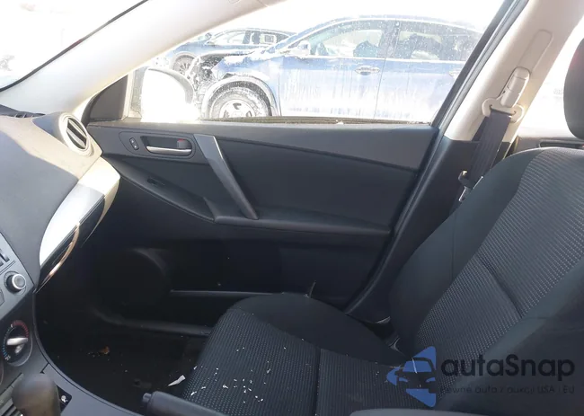 JM1BL1UG5C1533697: 43920142