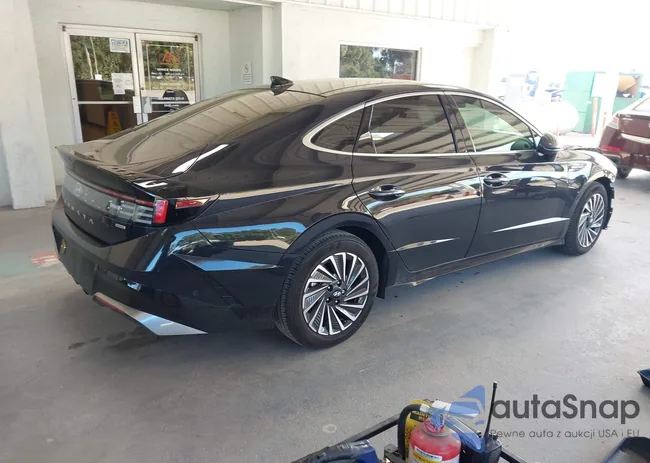 KMHL54JJ2SA109730: 43920279