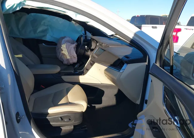 1GYKNARS8JZ211670: 43920302