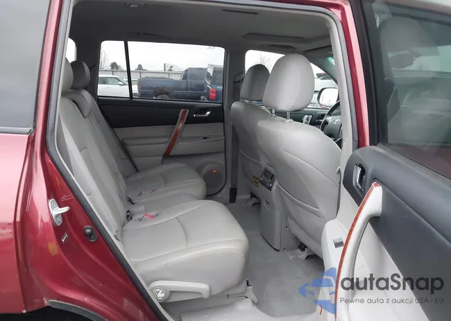 JTEES42A592115557: 43920331