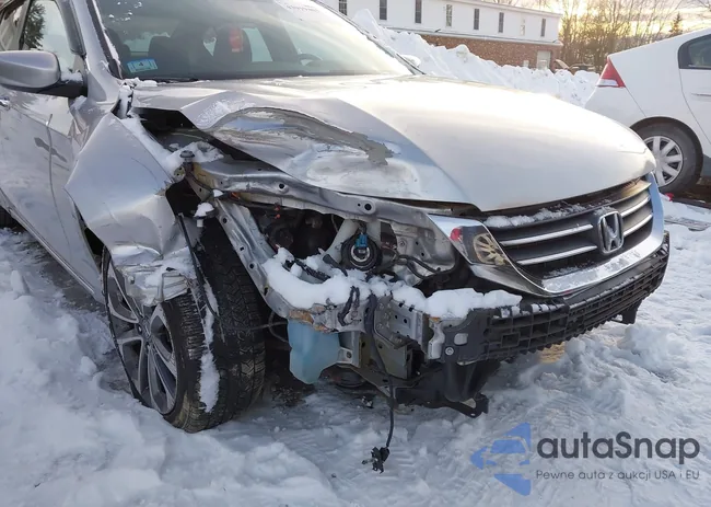 1HGCR2F58DA232669: 43919403