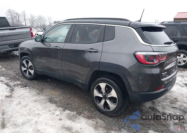 3C4NJDBB8JT117175: 43919478