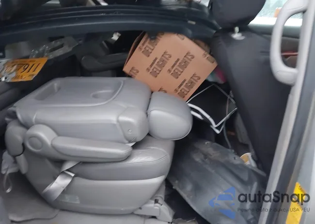 5TDBA22CX4S028335: 43919724