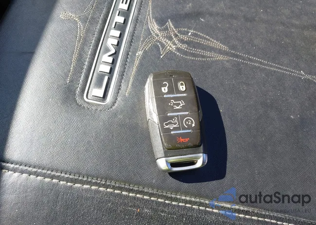 1C6SRFHT8KN752302: 43920846