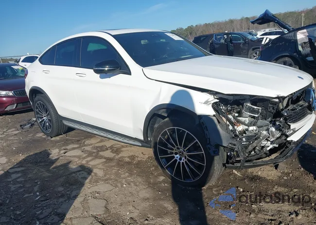 W1N0J8EB7PG166449: 43920876