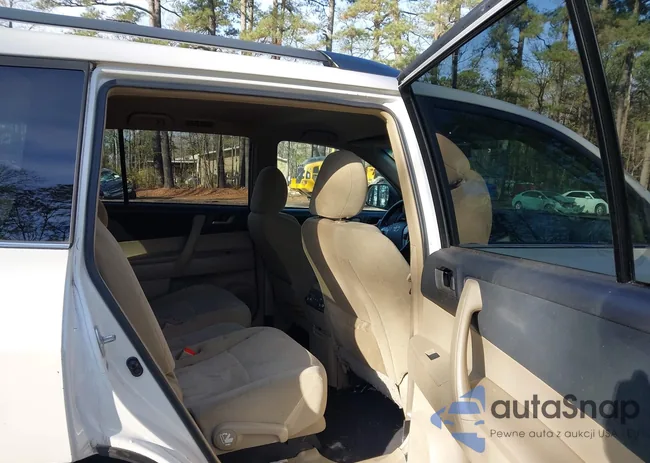 5TDBK3EH9DS192668: 43920942