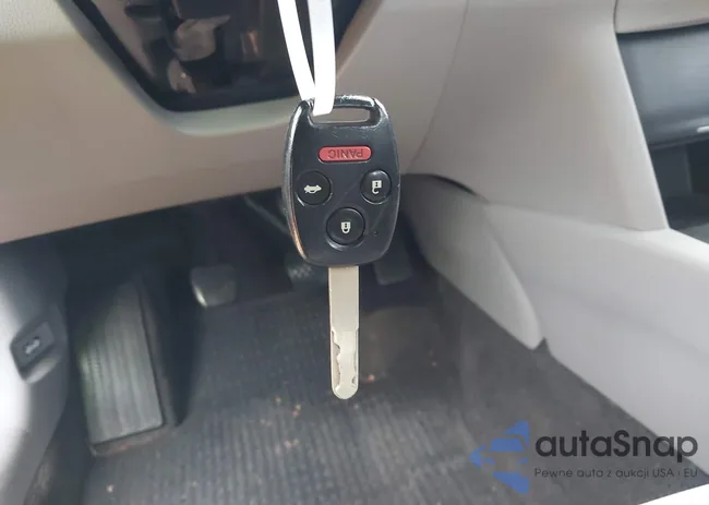 1HGCP25328A092971: 43920997