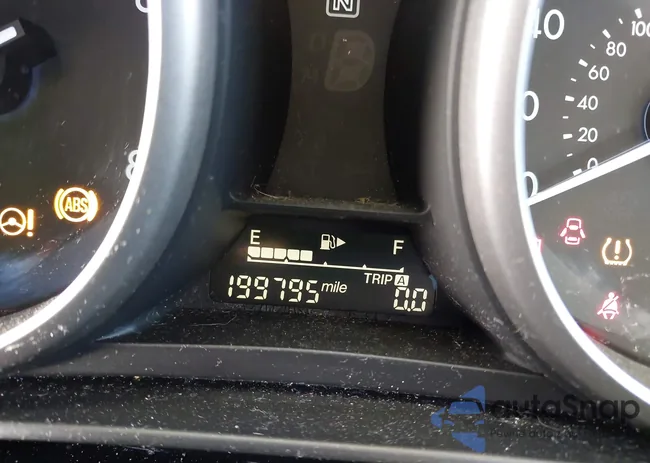 JM1BL1UF8C1573618: 43921108