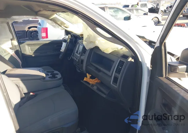 3C6RR7KT6HG787760: 43921219