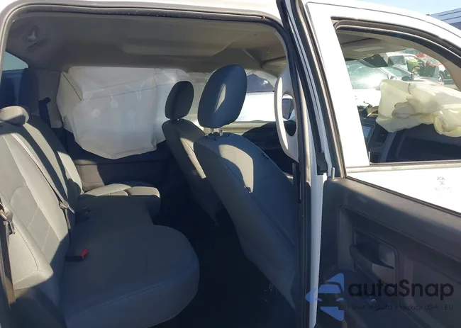 3C6RR7KT6HG787760: 43921219