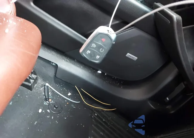 2G61P5S3XF9284520: 43921229