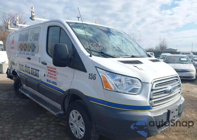 1FTYR1ZM7HKB10631: 43921307