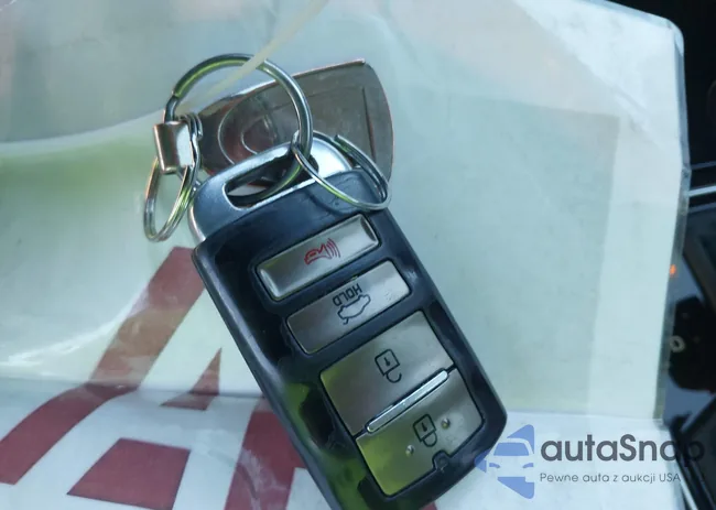 KNALN4D70F5184670: 43921362