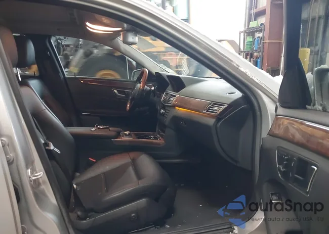 WDDHF8JB9DA742239: 43921365