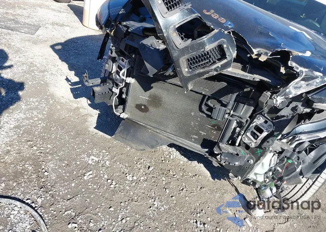 1C4PJMDBXGW151692: 43920489