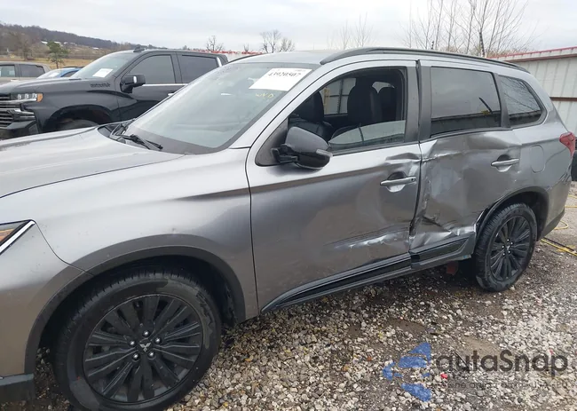 JA4AD3A37LZ036734: 43920507