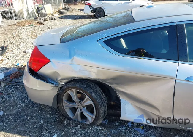 1HGCS2B88BA002373: 43920683