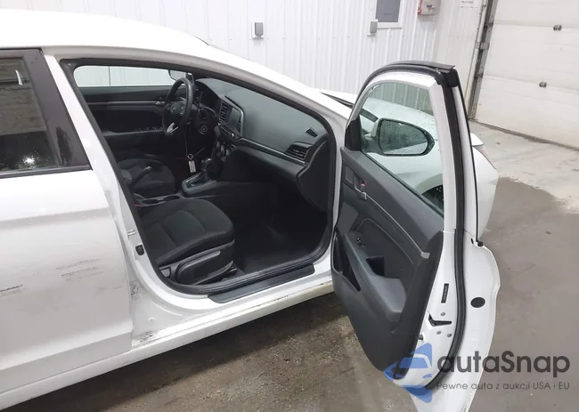 5NPD84LF8KH411671: 43921805