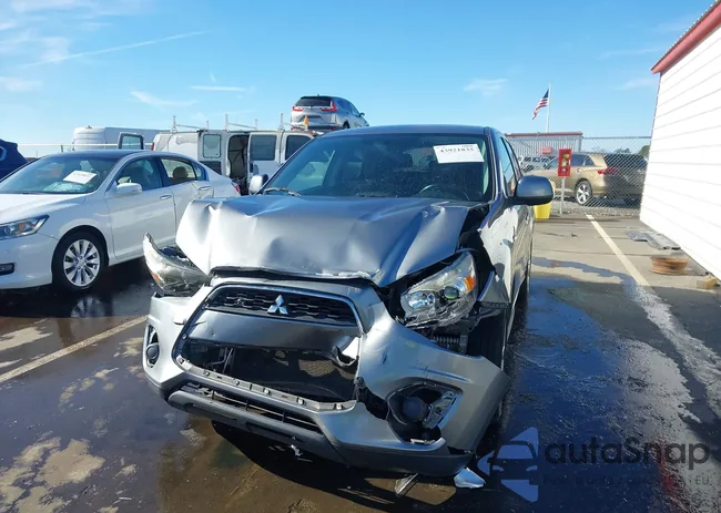 4A4AP3AU0EE004622: 43921835