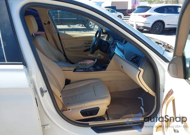 WBA3B3C5XDF532503: 43921922