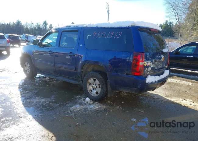 1GNSKJE76CR300275: 43921933