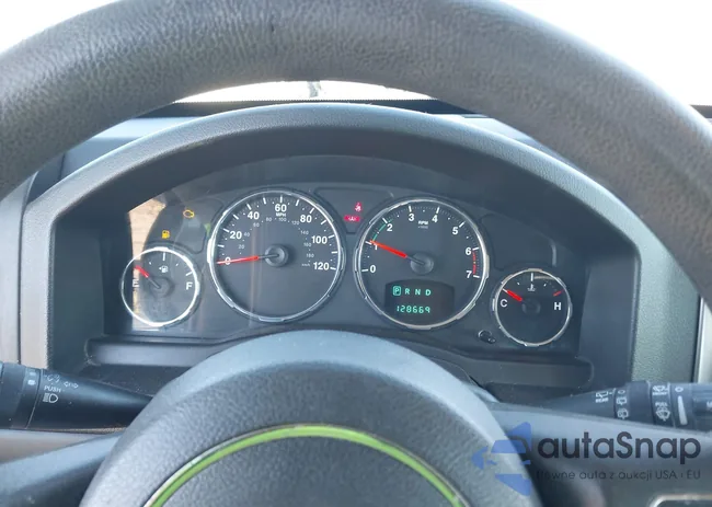 1C4PJMAK7CW110323: 43921967