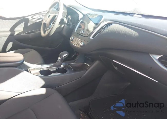 1G1ZD5STXRF219485: 43921999