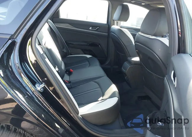 KNAG64J7XS5352232: 43922053