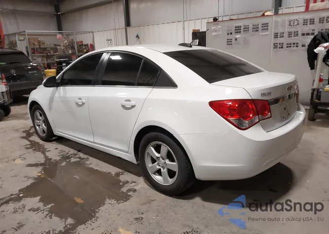 1G1PE5SB8G7180480: 43922127