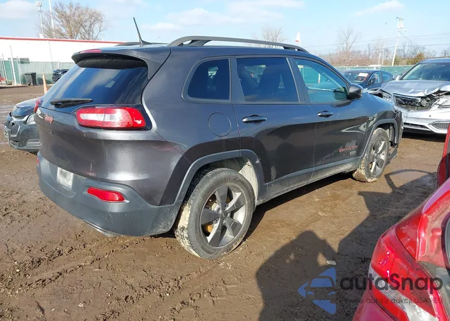 1C4PJMCS5GW277024: 43922162