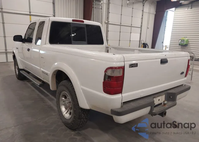 1FTYR44U22PA59834: 43922188