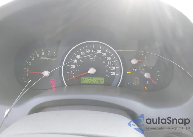 KNDMB233166071906: 43921622