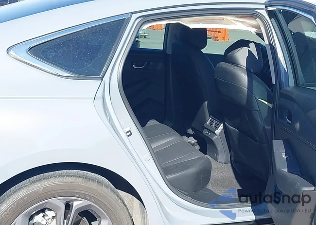 1HGCY2F69RA094515: 43922800