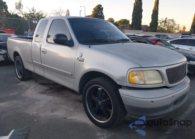 1FTRX17252NA17611: 43923053