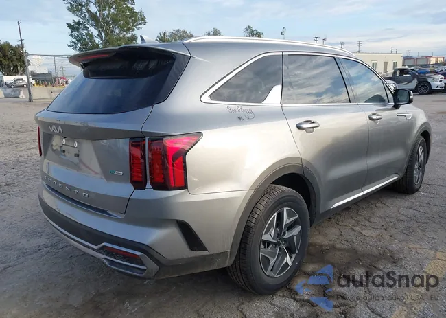 KNDRH4LG5N5062004: 43923177