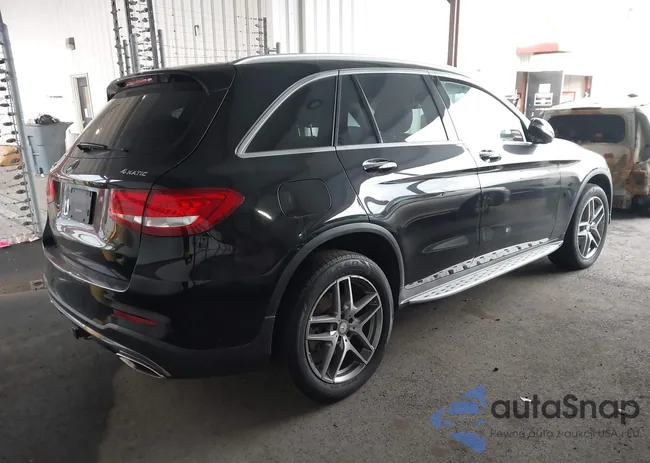 WDC0G4KB8GF086242: 43923211