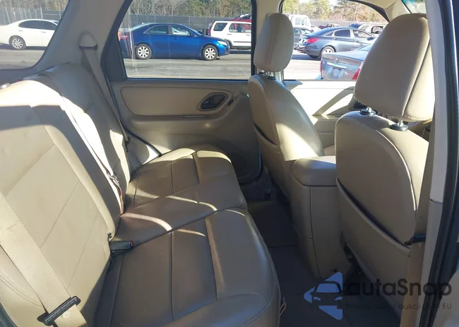 1FMYU03165KB24227: 43923278