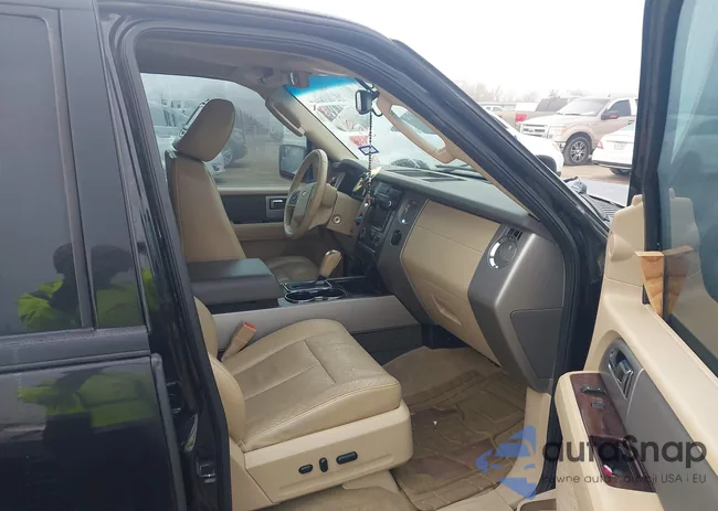 1FMJU1H55EEF62707: 43923354