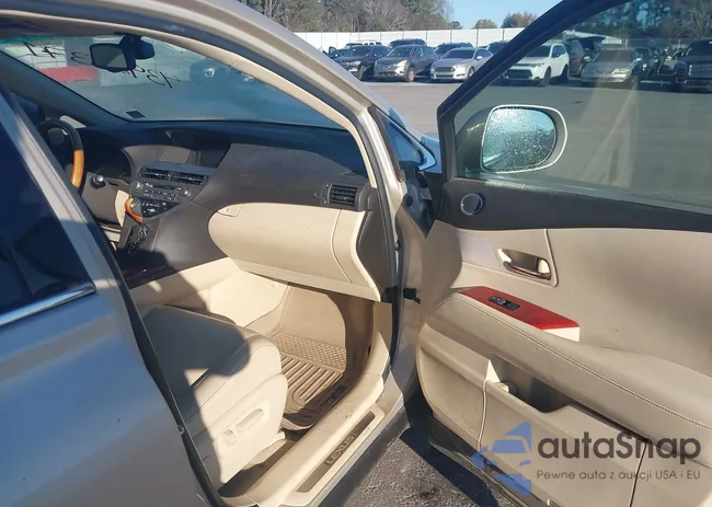 2T2BK1BA9CC123025: 43923371