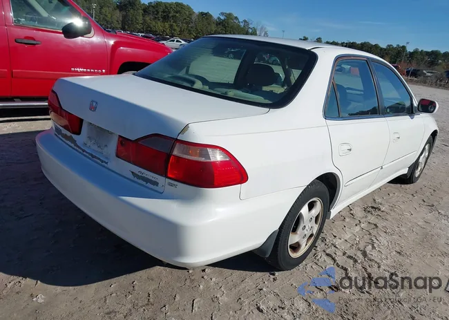 1HGCG5569YA011699: 43922406