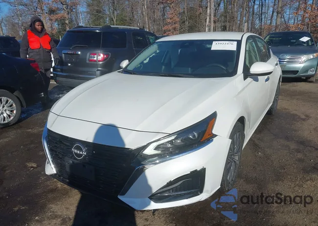 1N4BL4DV9PN366863: 43922476