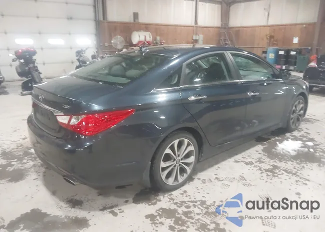 5NPEC4AB0DH749653: 43922570