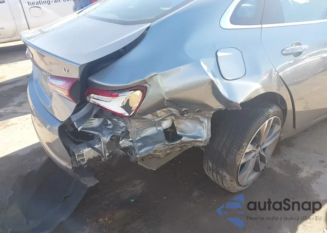 1G1ZE5STXRF228541: 43922626