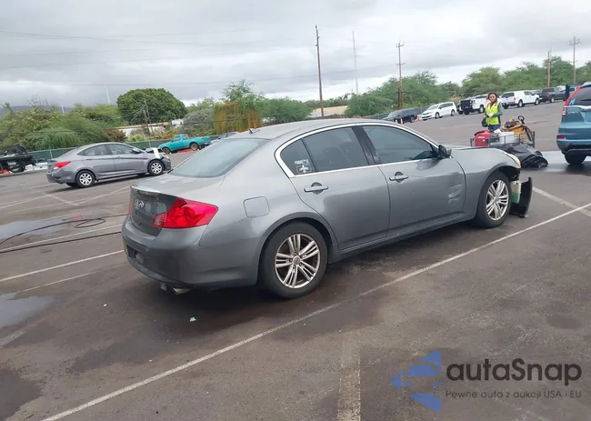 JN1DV6AP5CM812136: 43922654