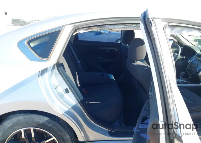 1N4AL3AP5EN359983: 43922701