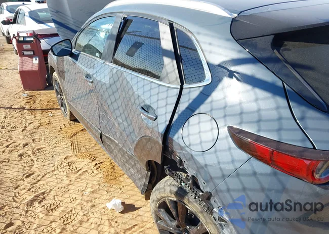 3MVDMBCM9SM811665: 43922706