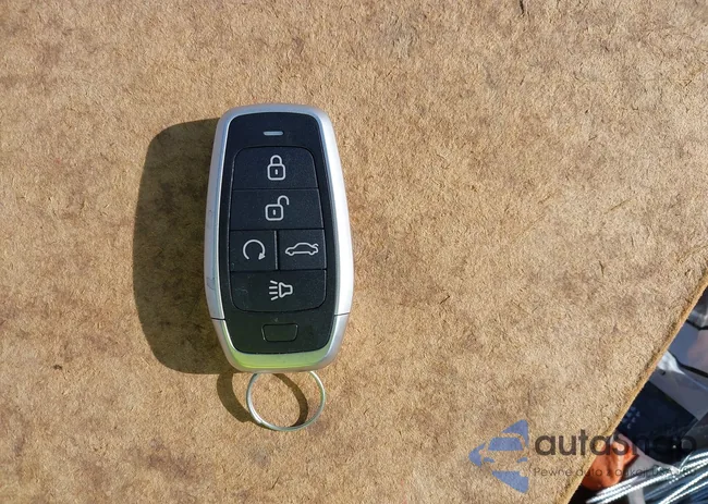 2C4RC1BG2LR124750: 43922715