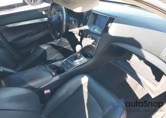 JN1CV6AP1FM580876: 43922746